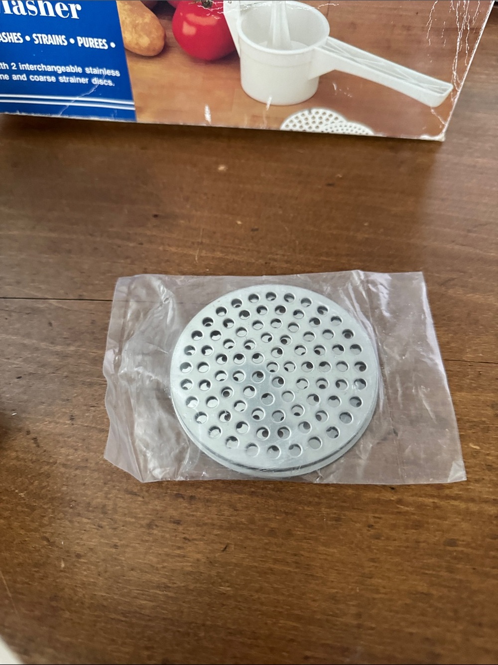 Chadwicks Potato Ricer & Masher - Cream - Picture 2 of 4